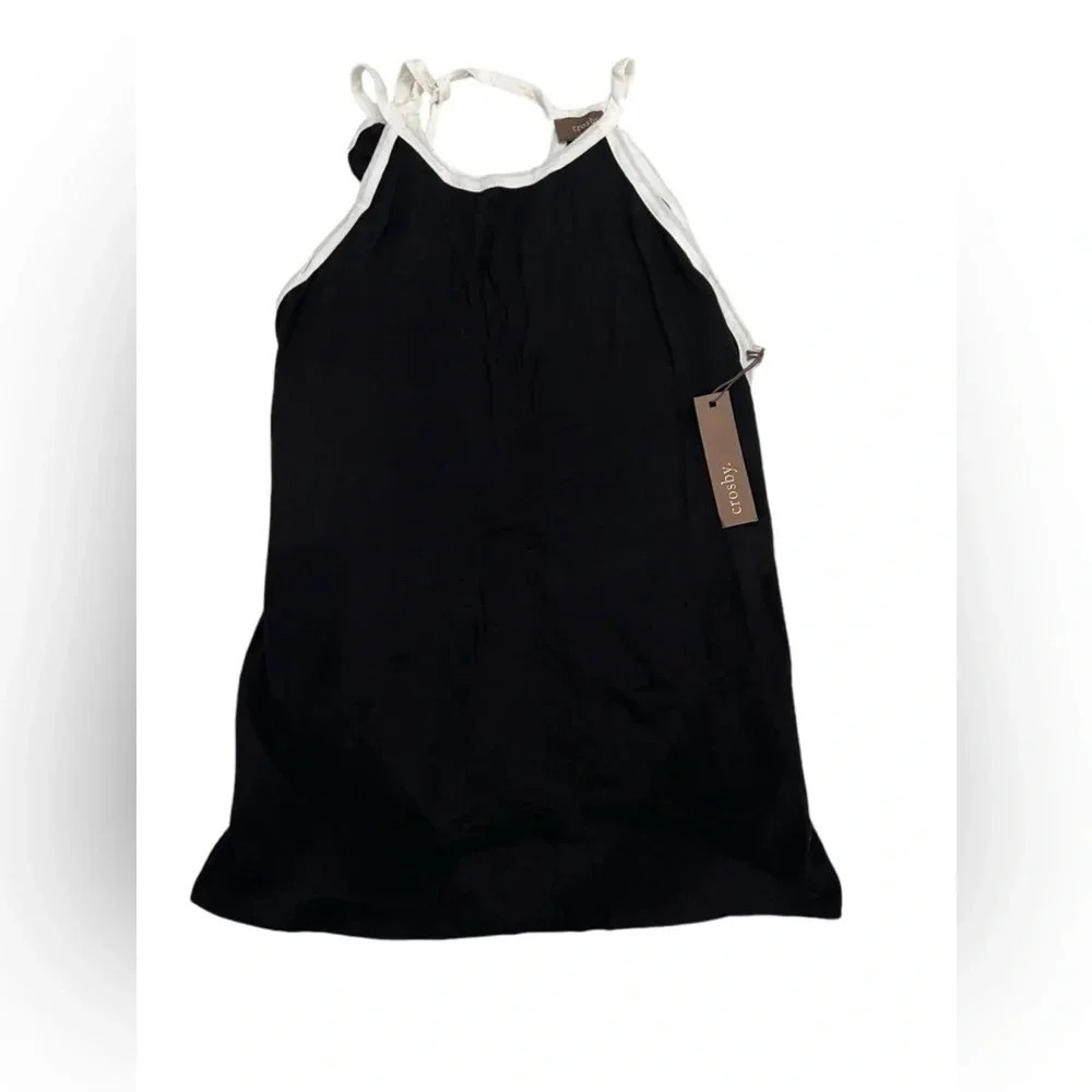 NWT Crosby. Black and White Tank in M